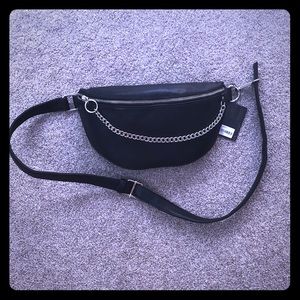 Fanny pack with a silver chain detail